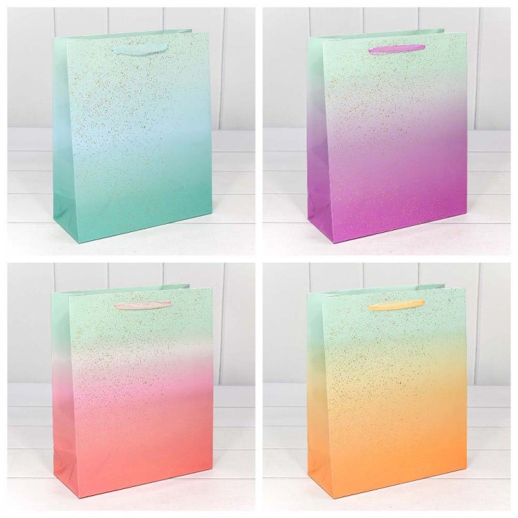 Пакет подарочный "Градиент" с блестящими вкраплениями (микс) 26*32*11 230г 1/20 1/240 Арт: 000196C